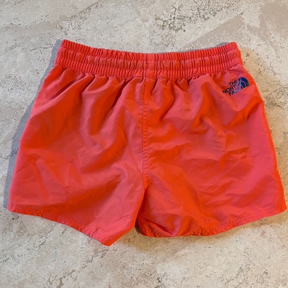 The North Face size XS women’s Bright orange Flashdry Active Shorts - Picture 1 of 5